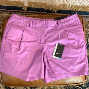 Women’s Nike  Oxford golf shorts 5”